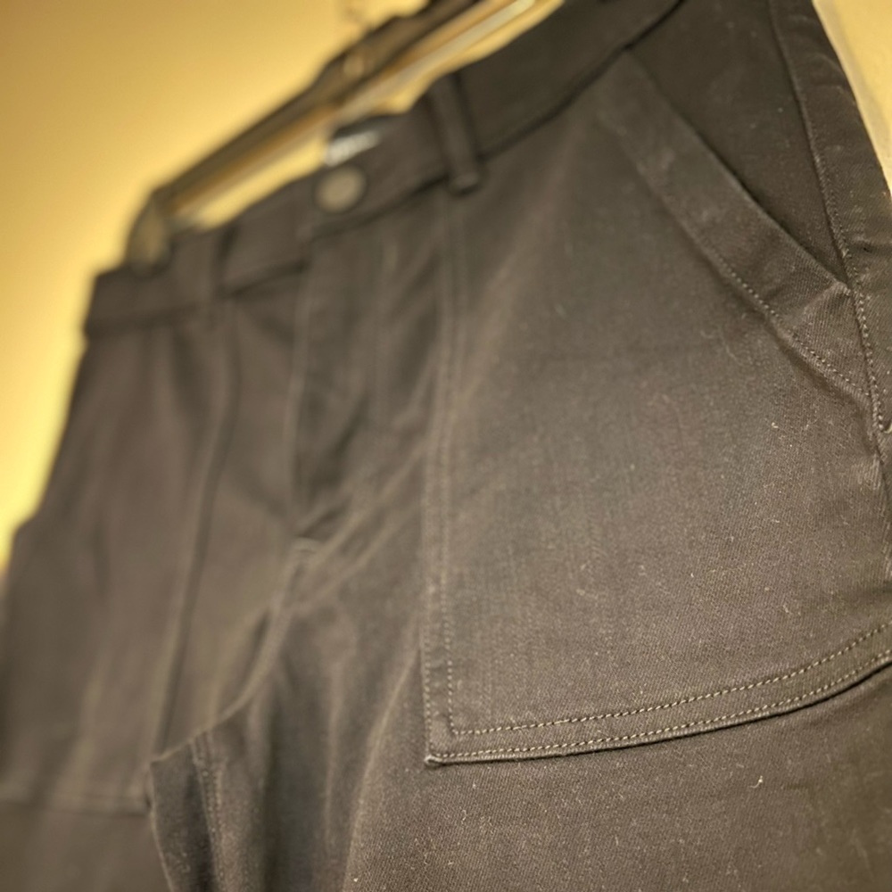 NEVER WORN Express Black Bell Flare Jeans - Size 8 - Picture 4 of 8